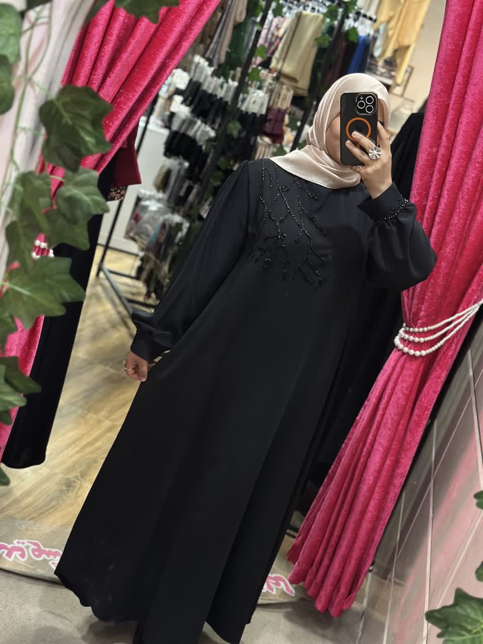 عبای مینیمال خورشید رنگ مشکی